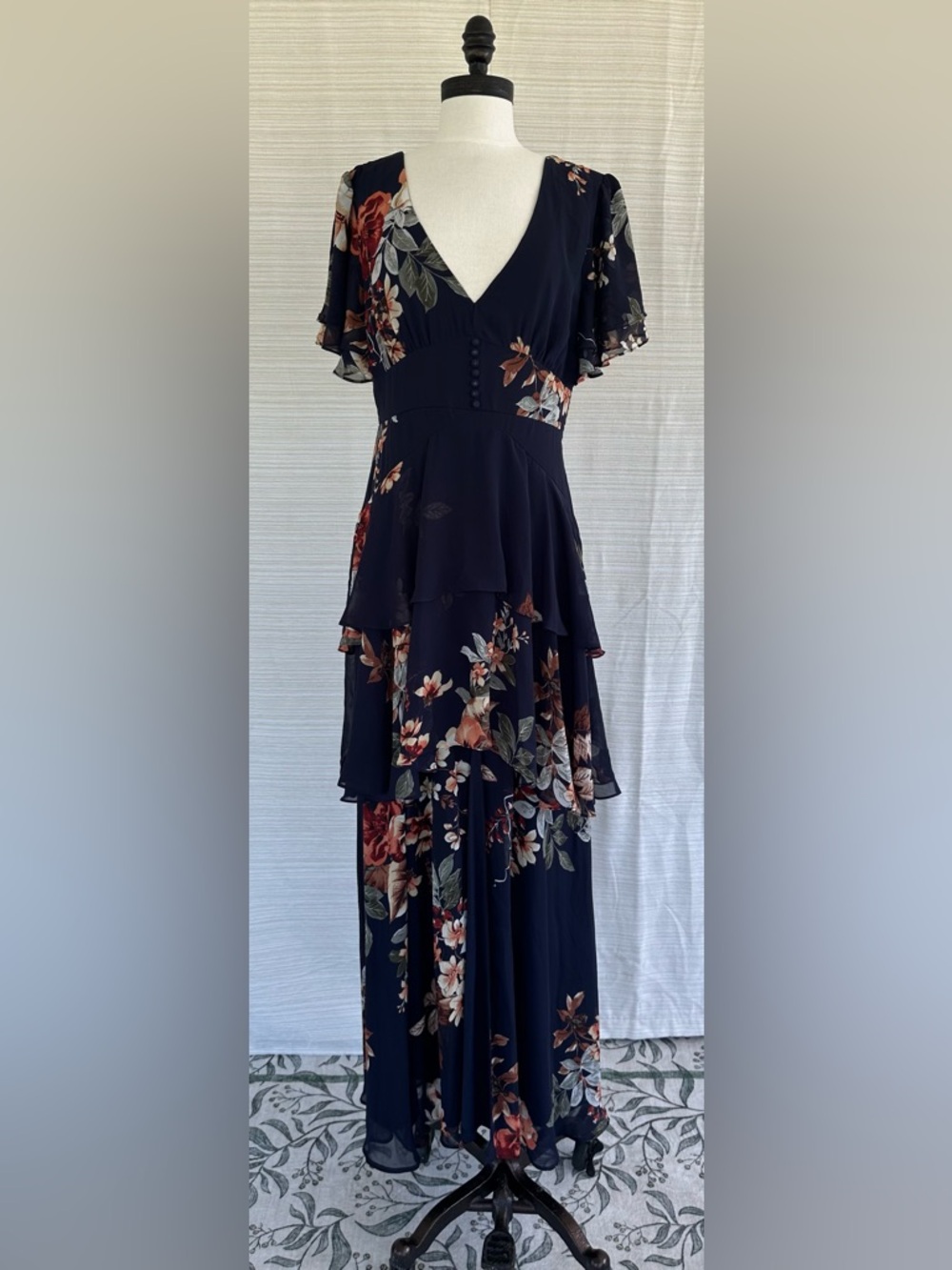 Midnight Mood Navy Blue Floral Tiered Maxi Dress Size Large